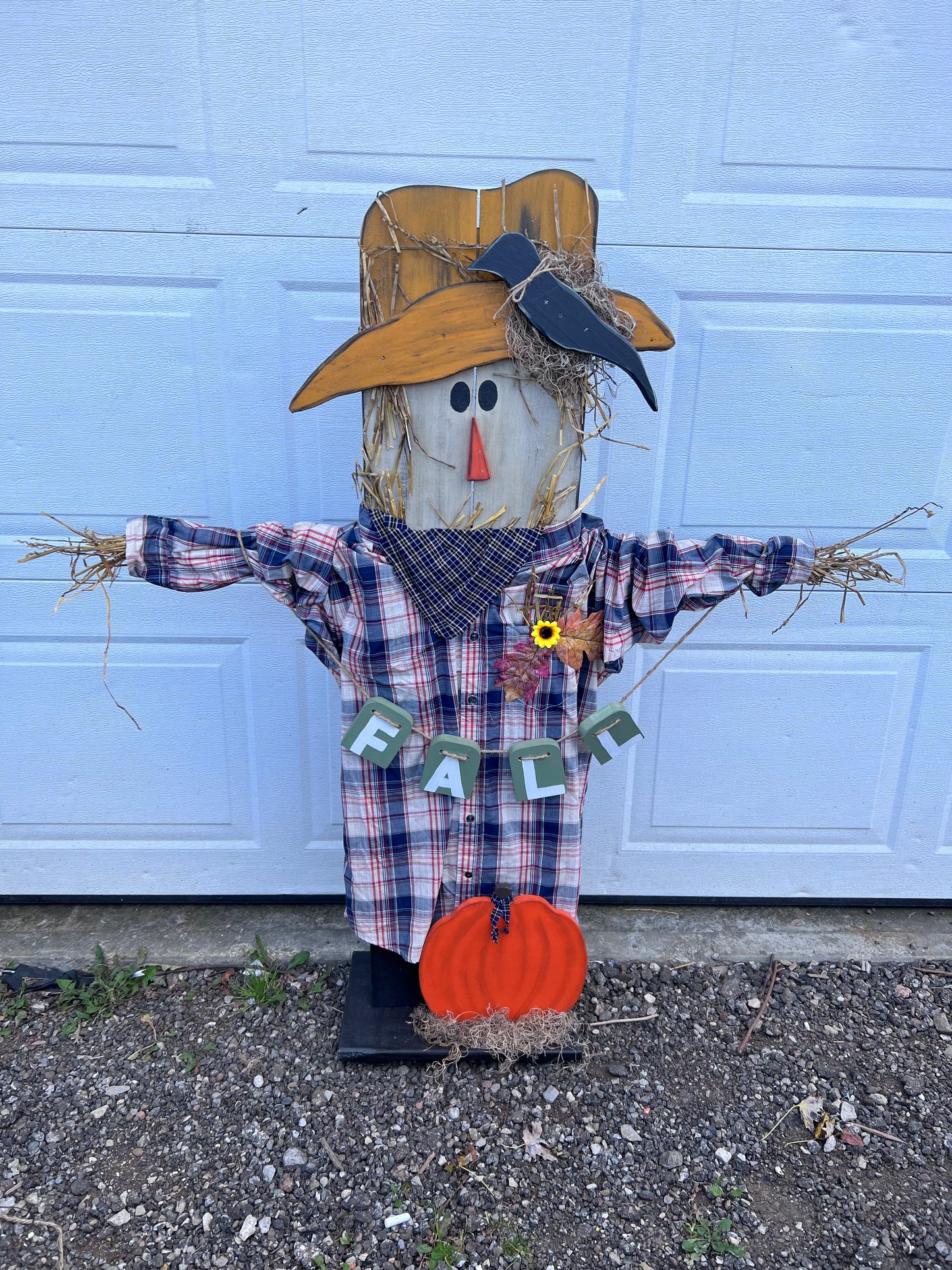 Welcome Fall with this Wood Scarecrow. He is perfect for front porch and fall season decor.