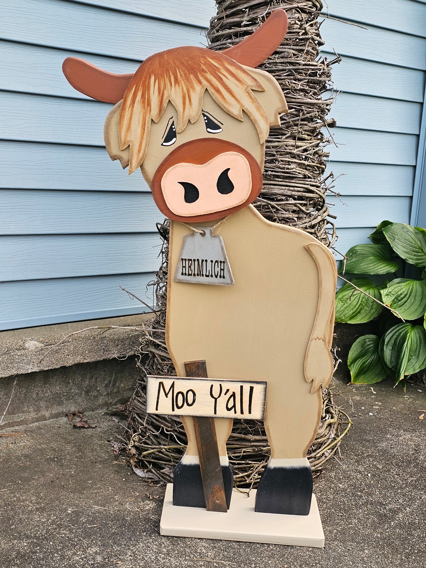 Best Sellers in our Farm Family Collection, the Highland Cow. The perfect country charm for a gift, front porch or home decor decoration