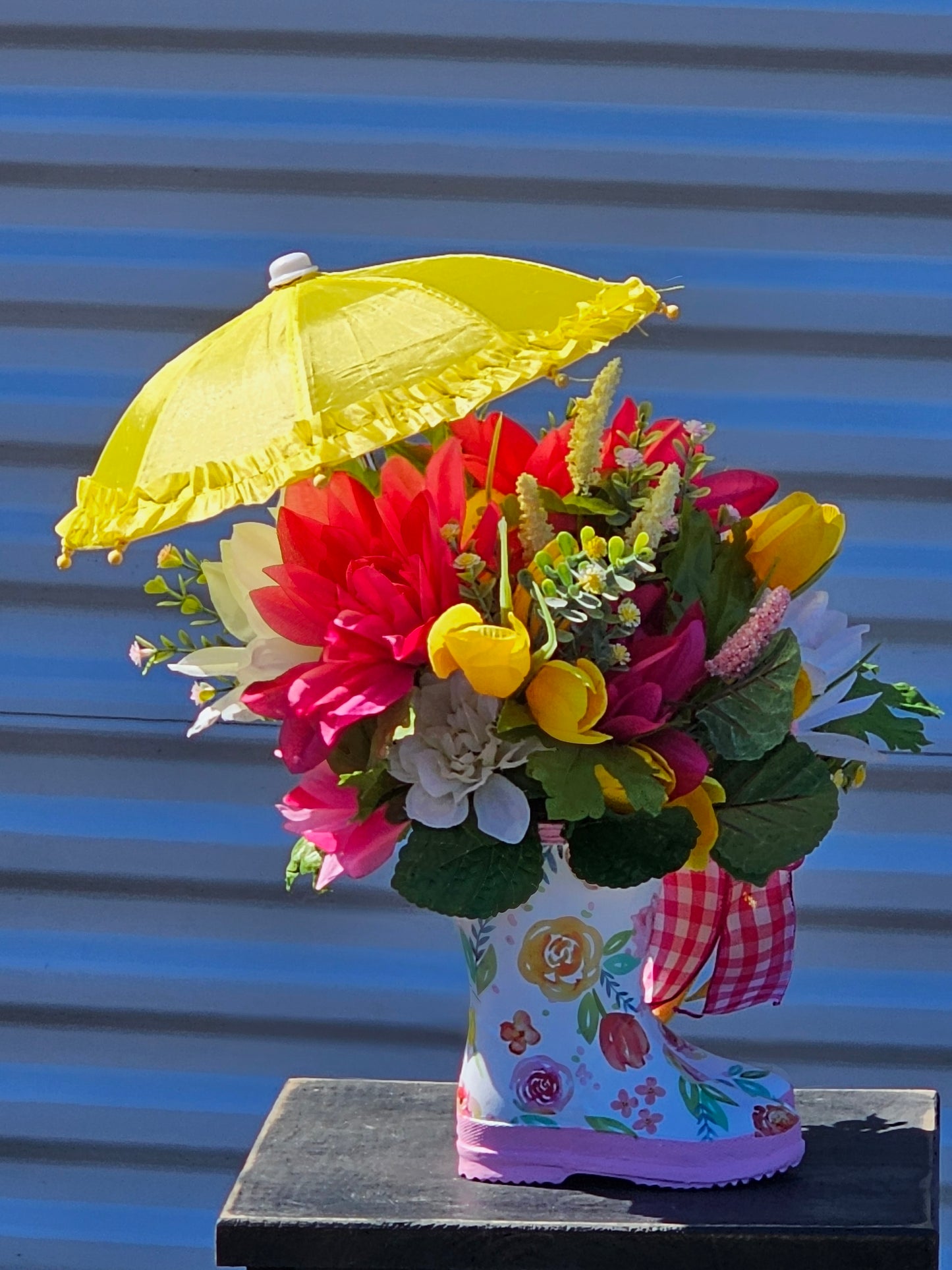 Spring decor, Spring rainboots, Umbrella Decoration, Floral arrangement for Spring, Floral arrangement with Umbrella and rainboots